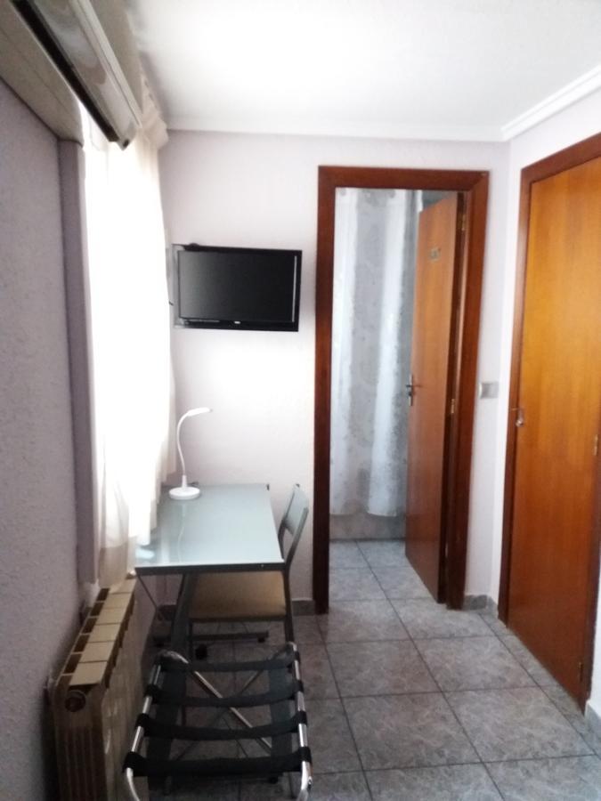 Hostal La Pilarica Paterna Zewnętrze zdjęcie