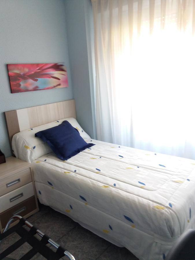 Hostal La Pilarica Paterna Zewnętrze zdjęcie