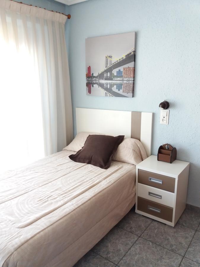 Hostal La Pilarica Paterna Zewnętrze zdjęcie