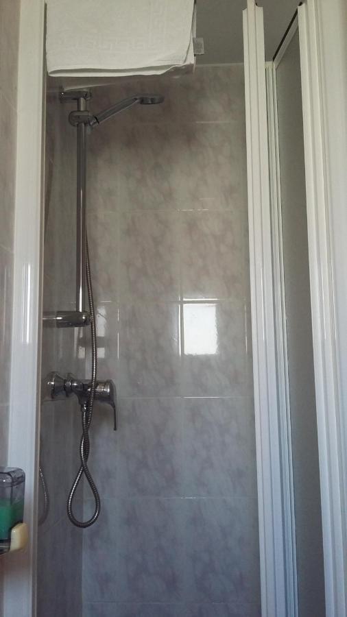 Hostal La Pilarica Paterna Zewnętrze zdjęcie